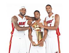 比赛规则变更引发热议！，萨拉赫在勇士比赛中爆冷赛场气氛高涨